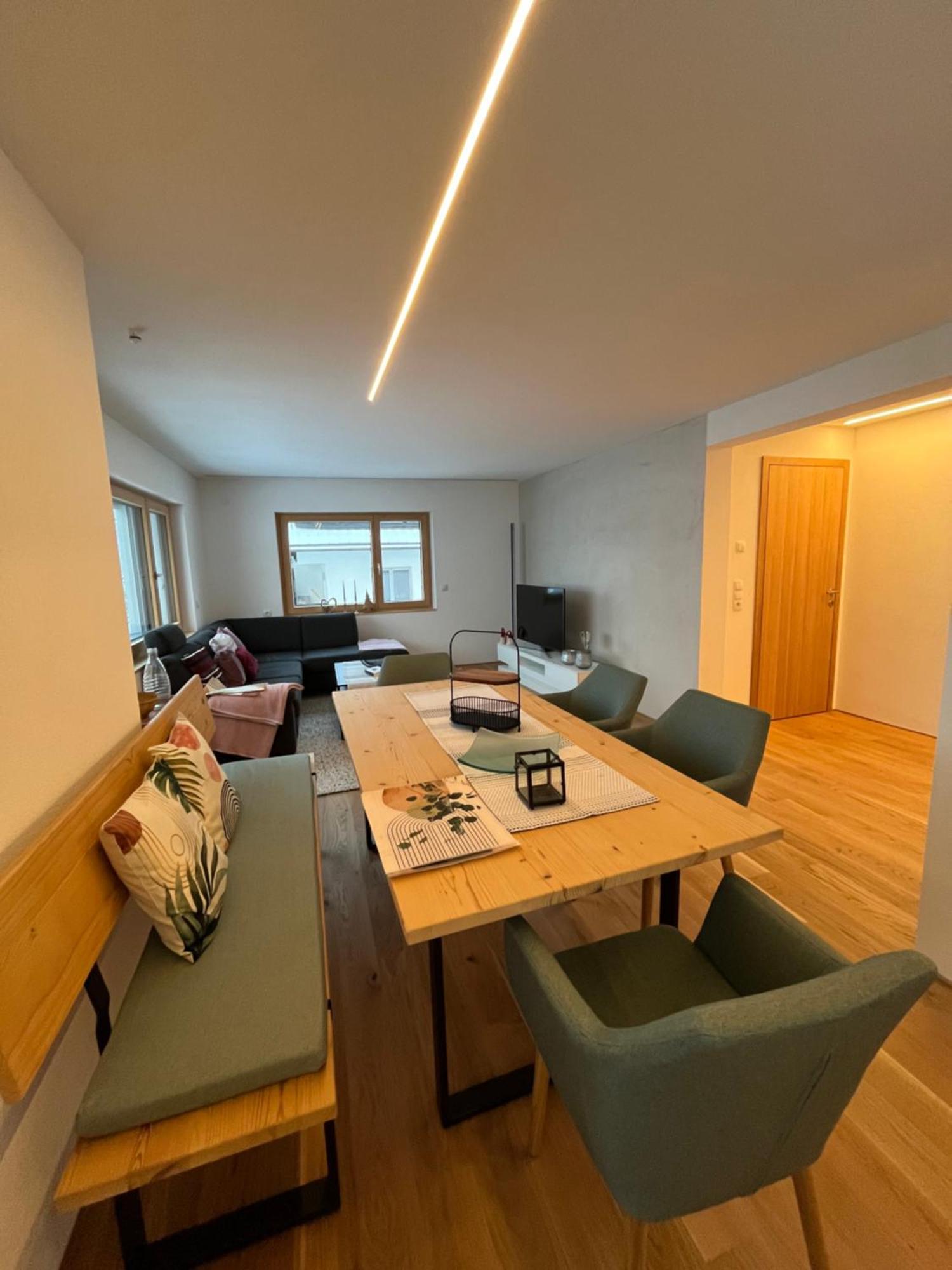 Grossdorf Haus Annaアパートメント エクステリア 写真